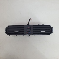 Дефлектор обдува салона BMW 1 F20/F21 2016 9347436