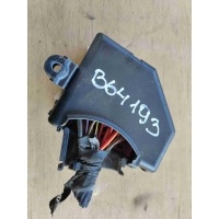 Блок предохранителей (блок реле) Volkswagen Passat B6 2006 3C0880204B