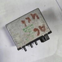 Audi 80 90 b3 остальные 893919173