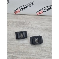 Отбойник крышки багажника Skoda Octavia A7 2015 5E0827567, 5E0827239A, 6Y0827239C