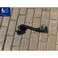 Кронштейн крепления бампера переднего Mercedes GL X166 2014 A1666263731,1666263731