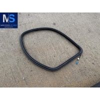 Уплотнитель багажника Mercedes GL X166 2014 A1666700239,A1666809000,1666809000,1666700239