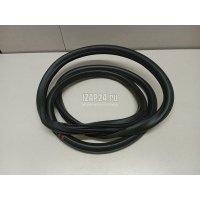 Уплотнитель двери GM Astra J (2010 - 2017) 13260047
