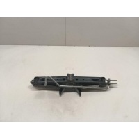 Домкрат Renault Sandero (2009 - 2014) 995508975R