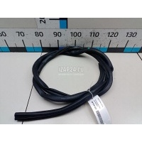 Уплотнитель капота VAG Touareg (2010 - 2018) 7P6823707A