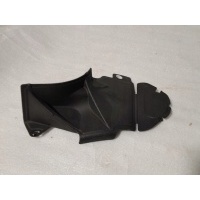 Audi a4 b9 крышка камеры двигателя 8w0806583b