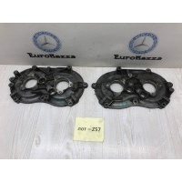 Крышка распредвала Mercedes М273 M272 Mercedes X164 GL A2720150101