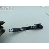 Петля капота правая Volkswagen Passat B4 1993