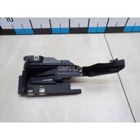Накладка на крыло Ford Focus III (2011 - 2019) BM51A02477AE