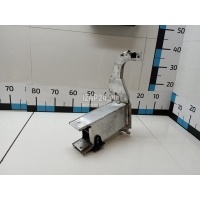 Кронштейн усилителя переднего бампера левый VAG A6 [C7,4G] (2011 - 2018) 4G0807133F