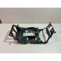 Вставка центрального подлокотника Land Rover Discovery IV (2009 - 2016) LR029760