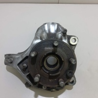 Кулак поворотный передний правый Land Rover Range Rover Evoque (2011 - 2018) LR044017