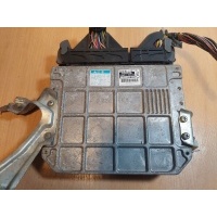 Блок управления двигателя toyota yaris ii vitz 1.0 b 89661 - 52c72 212000 - 1982
