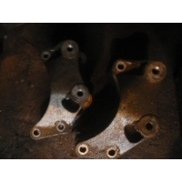 Кронштейн КПП левый Opel Corsa D 2010 13185906, 5684195