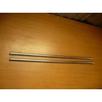 Накладка стекла переднего правого Opel Astra J 13347219