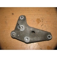 Кронштейн КПП левый Opel Zafira B 2009 90575142, 0047620, 5684039, 20JH4385