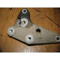 Кронштейн КПП левый Opel Zafira B 2009 90575142, 0047620, 5684039