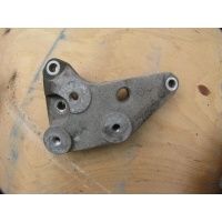 Кронштейн КПП левый Opel Astra h TwinTop 2007 90575142, 0047620, 5684039, 20JD8337