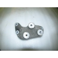 Кронштейн КПП левый Opel Astra J 2010 13248568, 0684254, 20PR6506