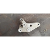 Кронштейн КПП левый Opel Meriva B 2011 90575142, 0047620, 5684039