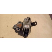 Опора двигателя левая Opel Astra J GTC 2015 13248549, 0682065