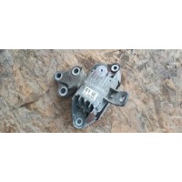 Опора двигателя левая Opel Astra J GTC 2014 13248549, 0682065