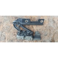 Петля капота левая Opel Astra J 2011 20879202, 1160029, 1160058, 13330940