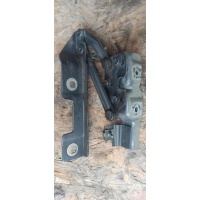 Петля капота правая Opel Astra J 2011 20879203, 1160057