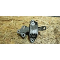 Опора двигателя левая Opel Astra J GTC 2013 13248549, 0682065