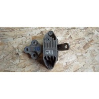 Опора двигателя левая Opel Astra J 2010 13287953, 0682066