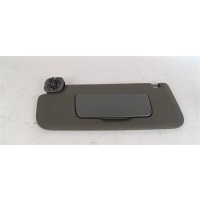 Козырек солнцезащитный левый Chevrolet SILVERADO GMTT1 2019 84637503
