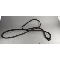 Уплотнитель двери передней левой MAZDA CX5 KF KB7W-59-760A