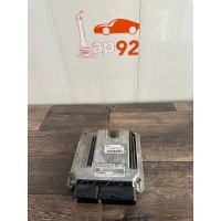 Блок управления двигателем Audi Q5 2011 8R0907115R