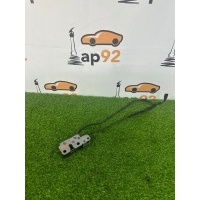 Замок капота Volkswagen Golf MK6 2012 5K2823509C