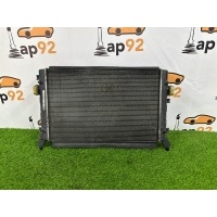 Радиатор охлаждения двигателя Volkswagen Golf MK6 2012 1K0121251BN