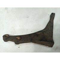 Кронштейн КПП Toyota Hilux GUN125L 2016 331190k020