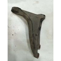 Кронштейн (крепление) Toyota Hilux GUN125L 2016 331180K030