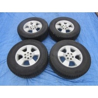 Navara d40 pathfinder r51 2008 колёса колёсные диски алюминиевые r16 колпачки набор
