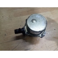 Насос вакуумный Nissan Kubistar 2004