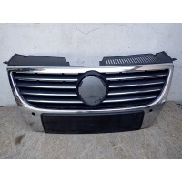 Решетка радиатора volkswagen 3c 2005 - 2011r 3c0853651f