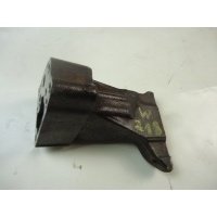 Крепление турбины мерседес cls w218 6420961745