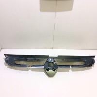 Кронштейн решетки радиатора Renault Duster 2012 623925613R