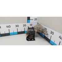 Опора двигателя правая Renault Duster 2012 112103231R