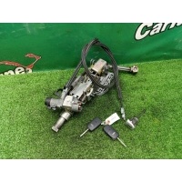 Личинки AUDI TT 8N 2005 8N7800375N