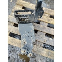 Кронштейн подножки Mercedes Actros 2014 A9606601130,A9616600130,A9606609115