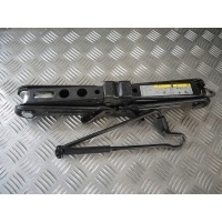 Audi a4 b9 домкрат подъёмник 8w0011031d