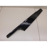 Накладка стойки Land Rover Range Rover IV 2013 LR034037