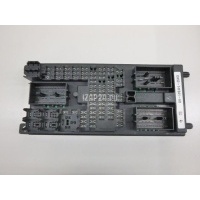Блок предохранителей Land Rover Range Rover IV 2013 LR068358