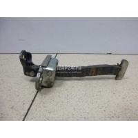 Ограничитель двери Toyota Corolla E18 2013 6861002240