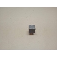Реле Mercedes Benz W205 2014 0009822923